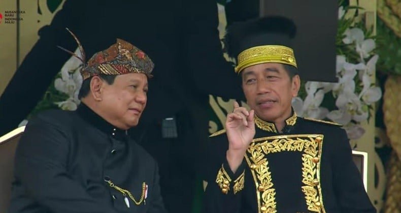 Prabowo Kenakan Busana Jawa di Upacara 17 Agustus