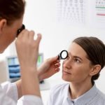 Mencegah Kebutaan akibat Komplikasi Diabetes: Langkah Penting yang Harus Dilakukan