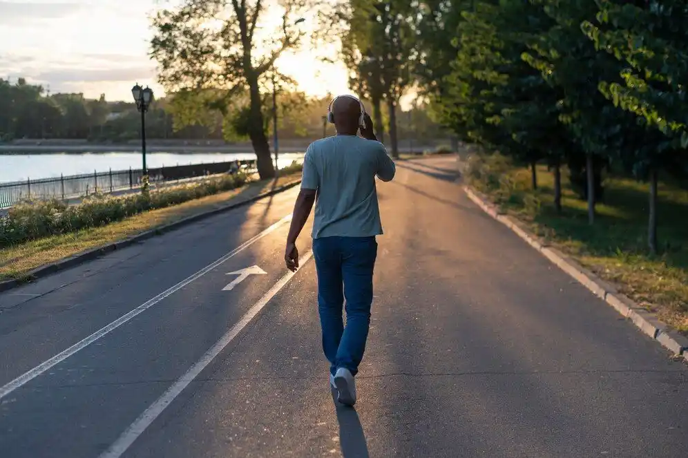 Manfaat Jalan Pagi