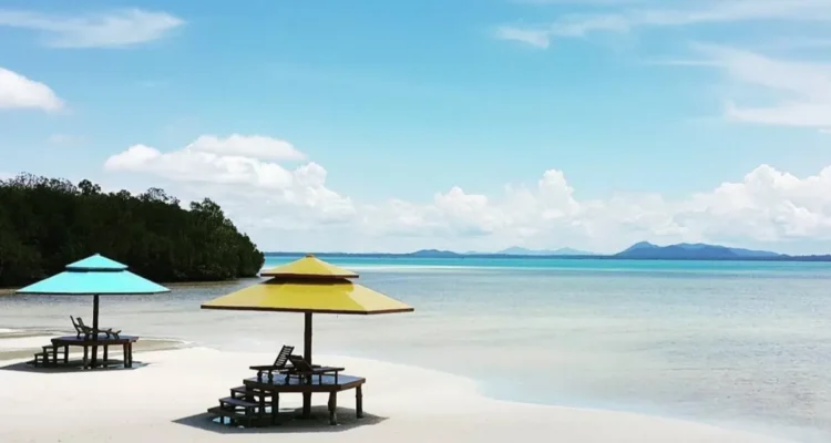 Wisata di Bangka Belitung: Surga Bahari dan Jejak Sejarah